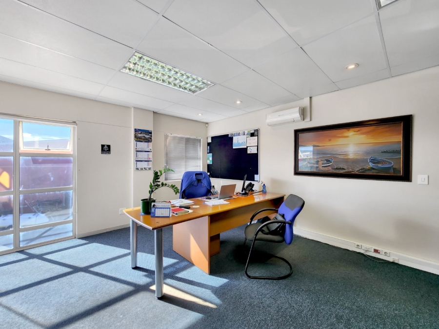 To Let commercial Property for Rent in Montague Gardens Western Cape